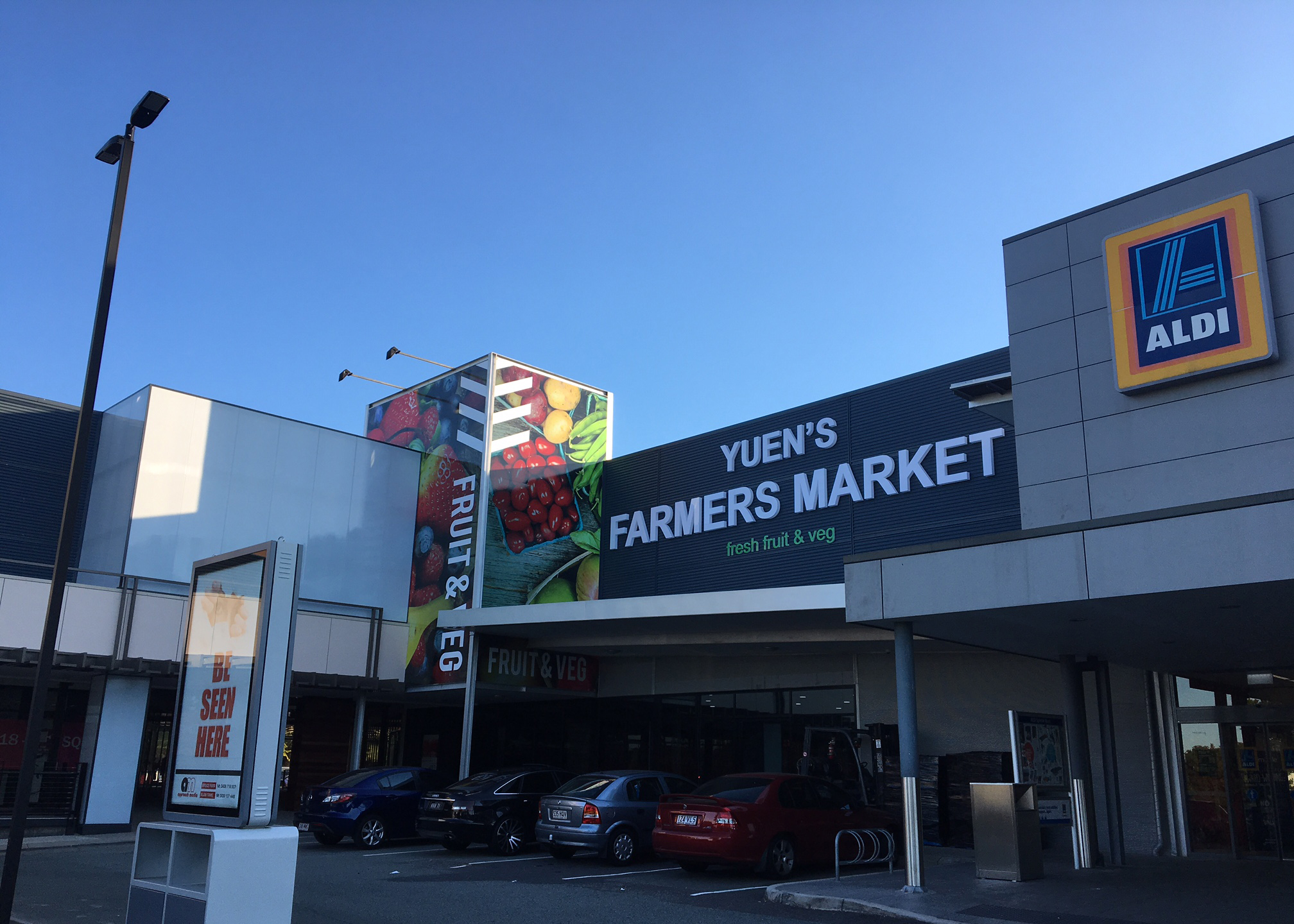 Yuen's Farmers Market